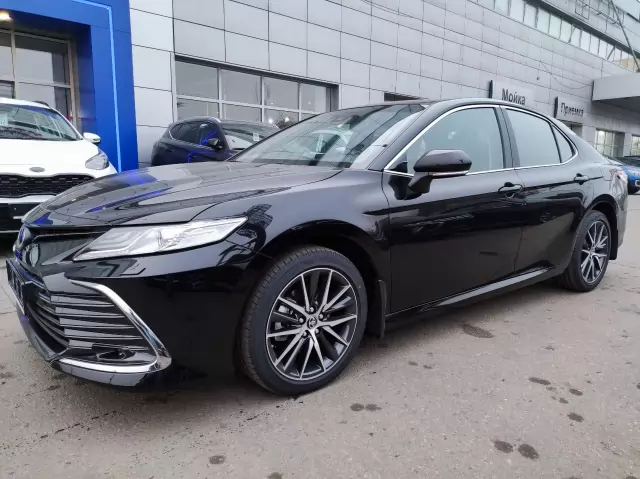 Превью TOYOTA Camry