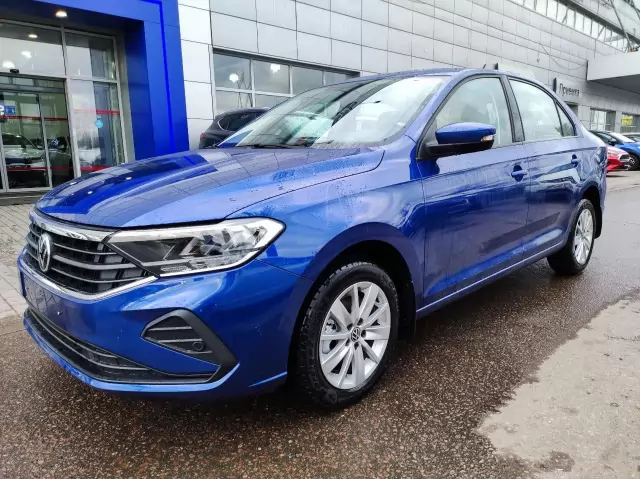 Превью VOLKSWAGEN Polo