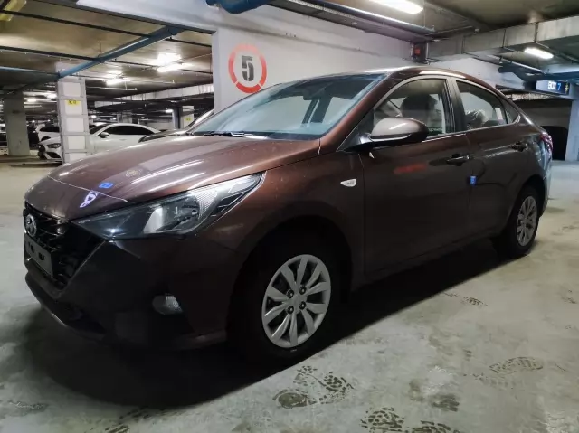 Превью HYUNDAI Solaris