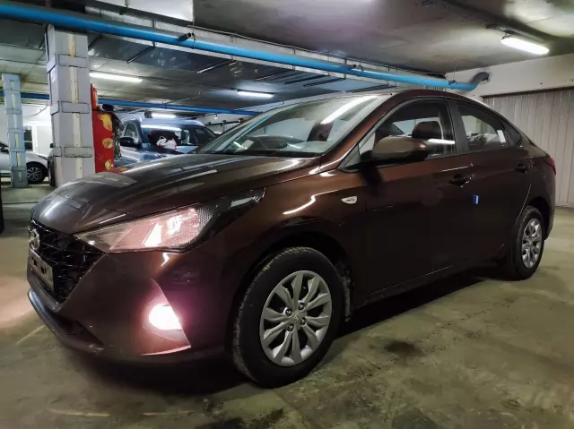 Превью HYUNDAI Solaris