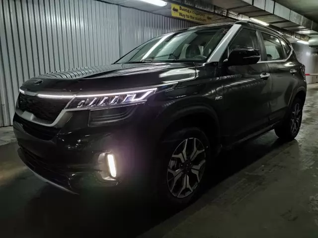 Превью KIA Seltos