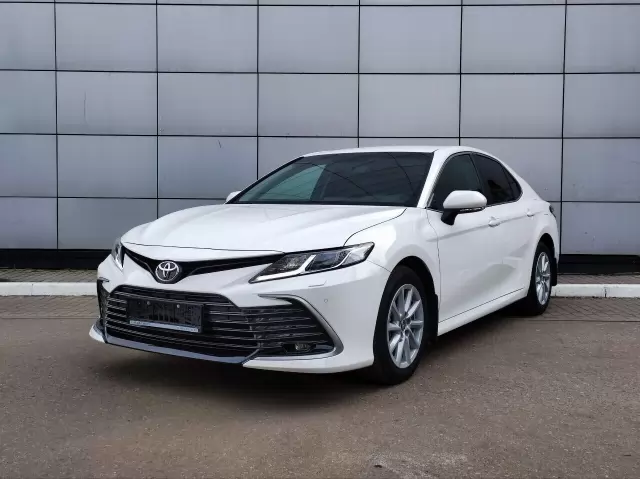 Превью TOYOTA Camry