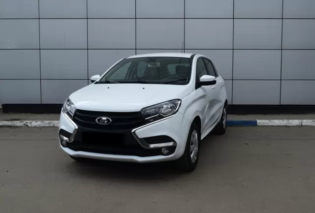 Превью LADA XRay
